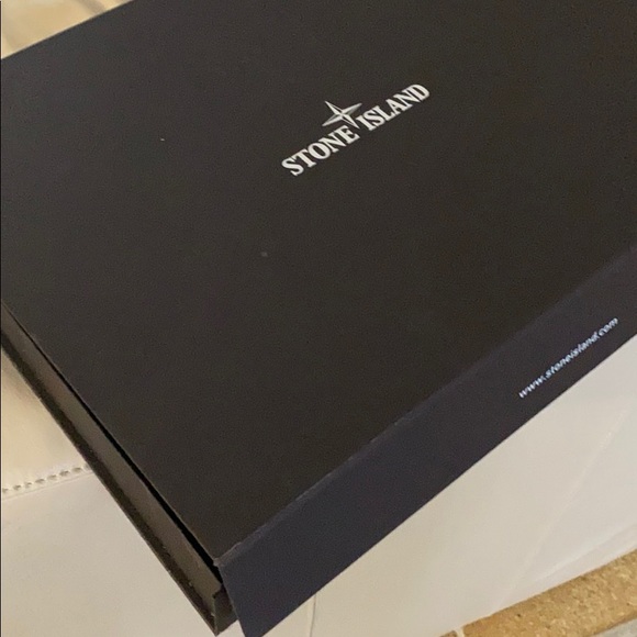 Stone Island Sweat Shirt - Picture 6 of 8